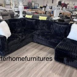 New Sectional In Box 📦 Finance Available No Credit Needed  $39 Down 