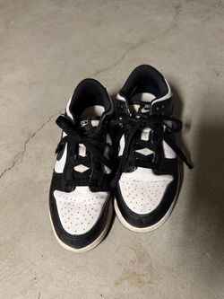 Youth nike panda dunks
