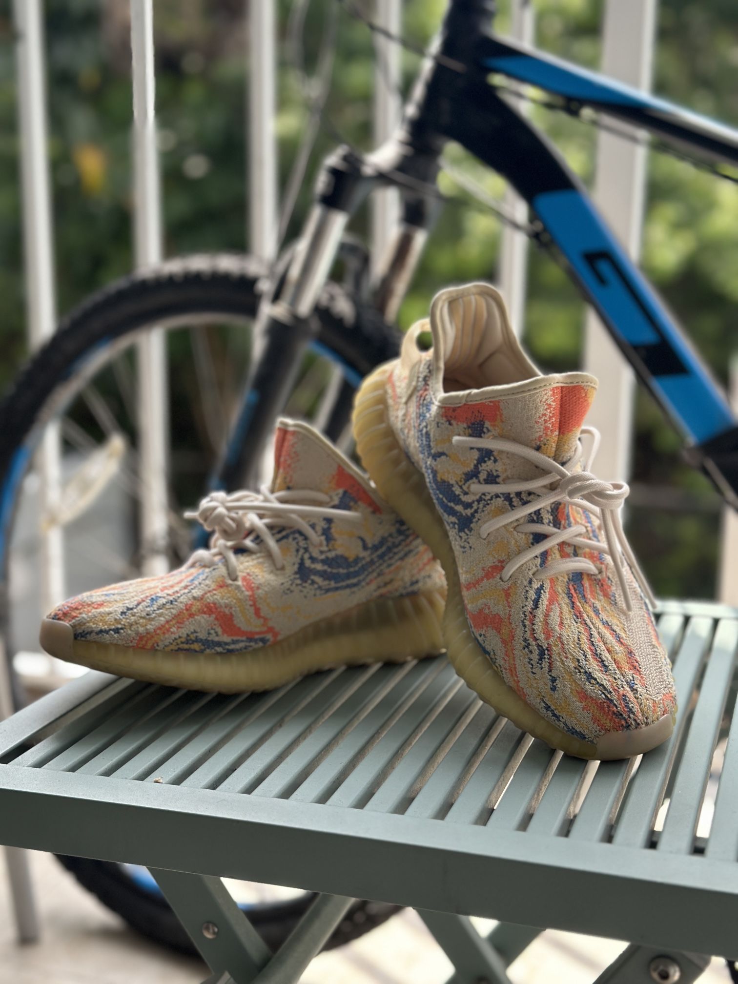 Yezzy 350 V2 Colores 8 Size (7,5)