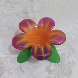 Koziol Audrey Flower Tes Strainer Plastic  Pink and Orange 