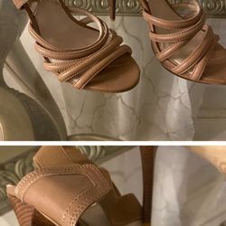 Michael Kors Platform High heels  Size 10