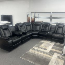 Wow Super Deal LED Sectional With Wireless Phone Charger Station. 2 Reclining Seats! Regular Retail $2799