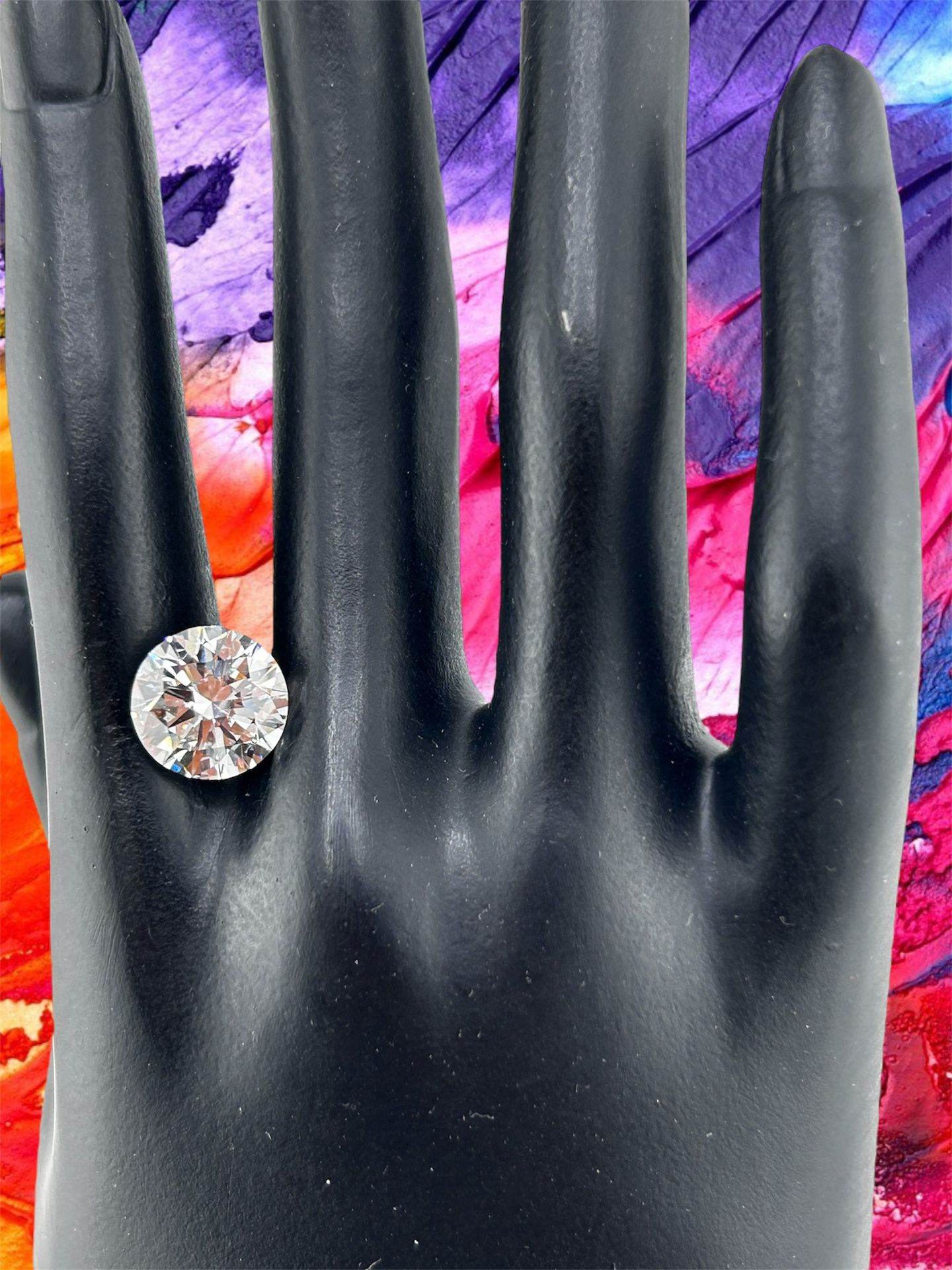 5.01 Ct Lab Grown Round Shape Certified Diamond