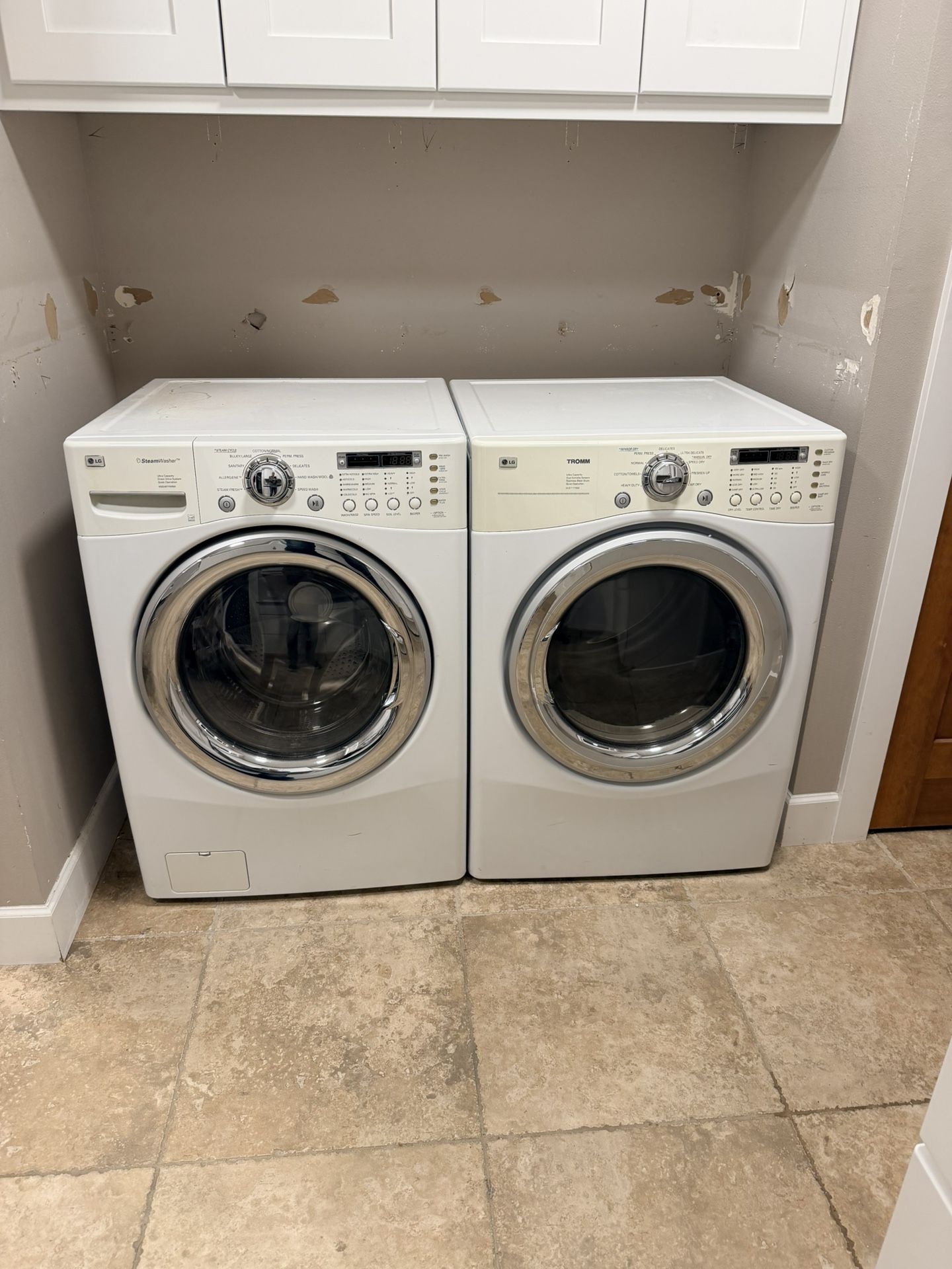 LG Tromm Washer & Dryer
