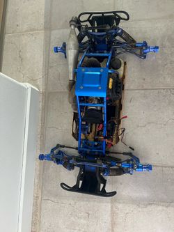 Red Cat scale 1/5 scale gas r/c monster car