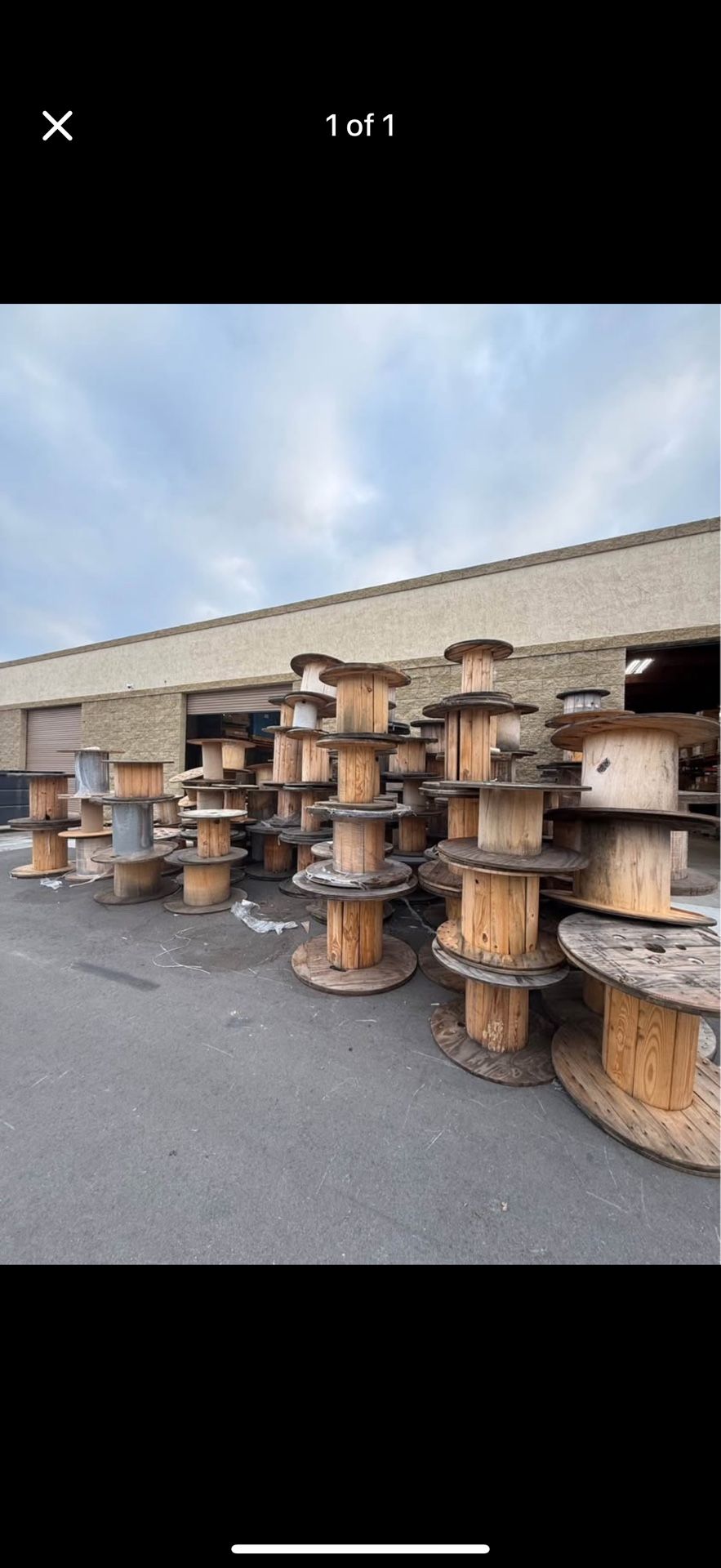 FREE WOODEN SPOOLS (READ DESCRIPTION)