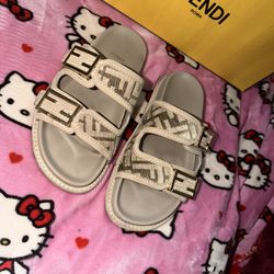 Fendi Sandals 