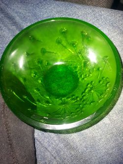 LALIỌUE green crystal bowl