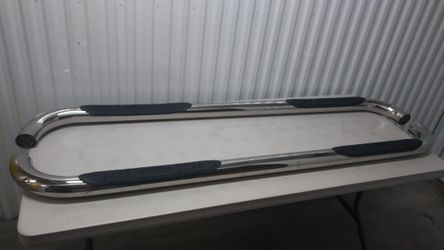 Round Side Step Bars Running Boards for  Chevrolet / GM. Mounting Brackets Included