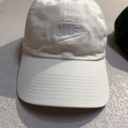 Nike Hat (Men’s)