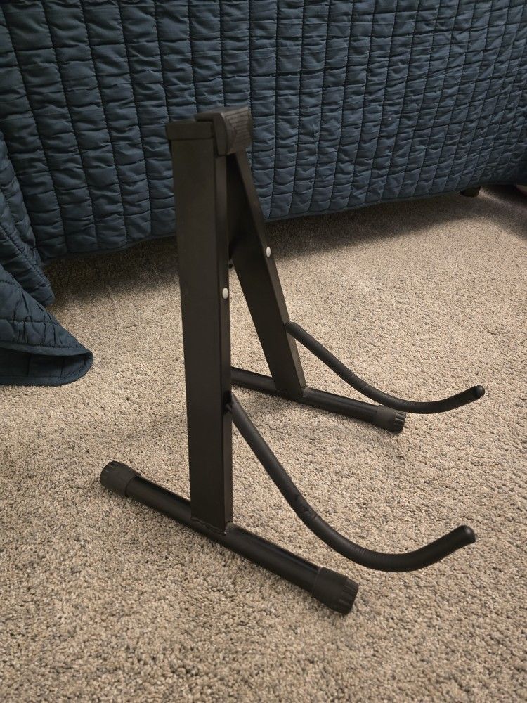 Cello / Guitar Stand