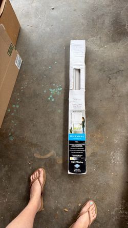 Mainstays 1-Inch Cordless Vinyl Blind 35x64 White