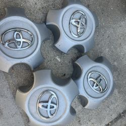 Toyota hubcap cover