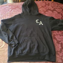 Forever 21 black sweater size small