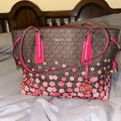 Michael Kors Brown Floral Handbag + Matching Wallet – Beautiful Set 🌸👜 $225 – Anderson, SC