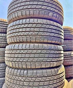 Set 245/60-18 Michelin con el 80% de vida