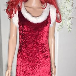 P/up Near mlk/Craig.  Mrs Santa Claus Full Lengths Dress Red Velvet. Size Med/large