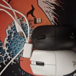 Razer V3 Pro And Logitech G Pro Wireless 