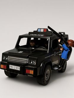 Playmobil 5974 City Action Tactical SWAT Police Van + Figures & Accessories