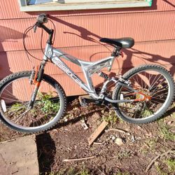 Vertical Mountain Bike $55