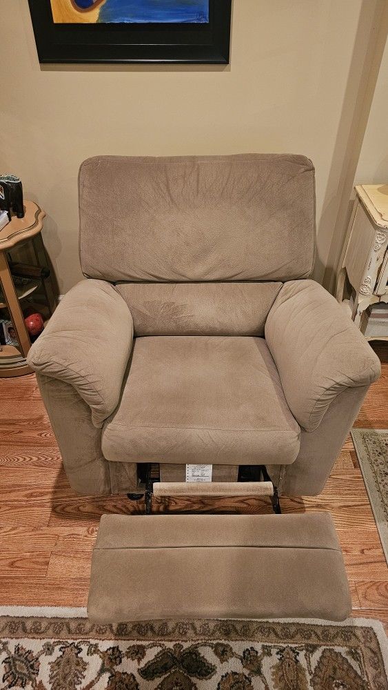 Lazy Boy Recliner Chair