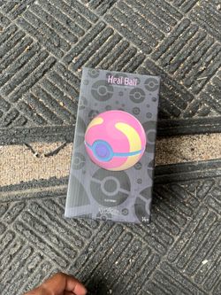 PokémonGO 10th anniversary HEAL Ball