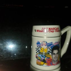 Good Comsitiln.collwxtora.mug 