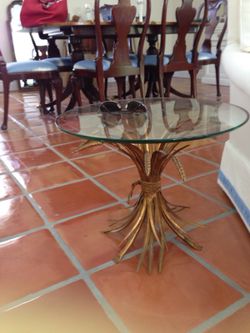 Small tole regency wheat sheef table