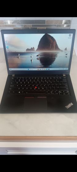 Lenovo T480s Thinkpad fast Intel I-7 8th Gen Quad Core windows 11 pro excellent condition