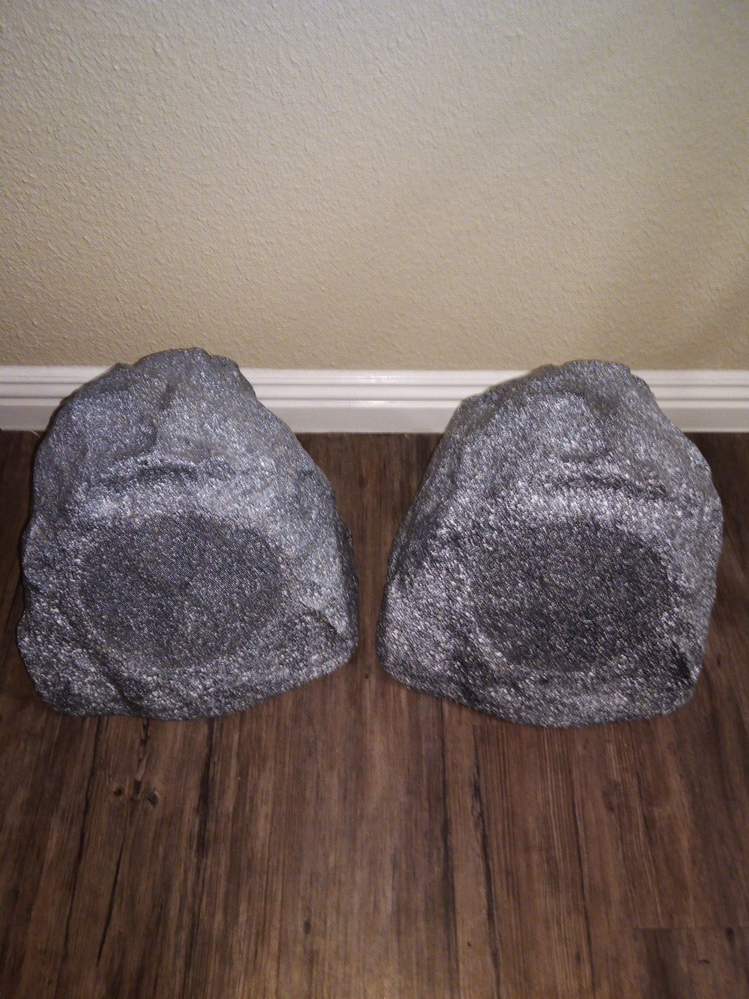 Rock Speakers New