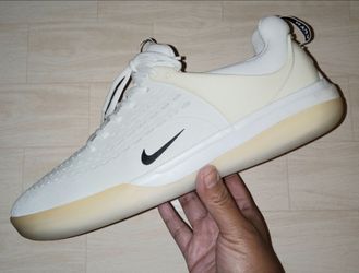 Nike SB Nyjah 3 White/Black Swoosh