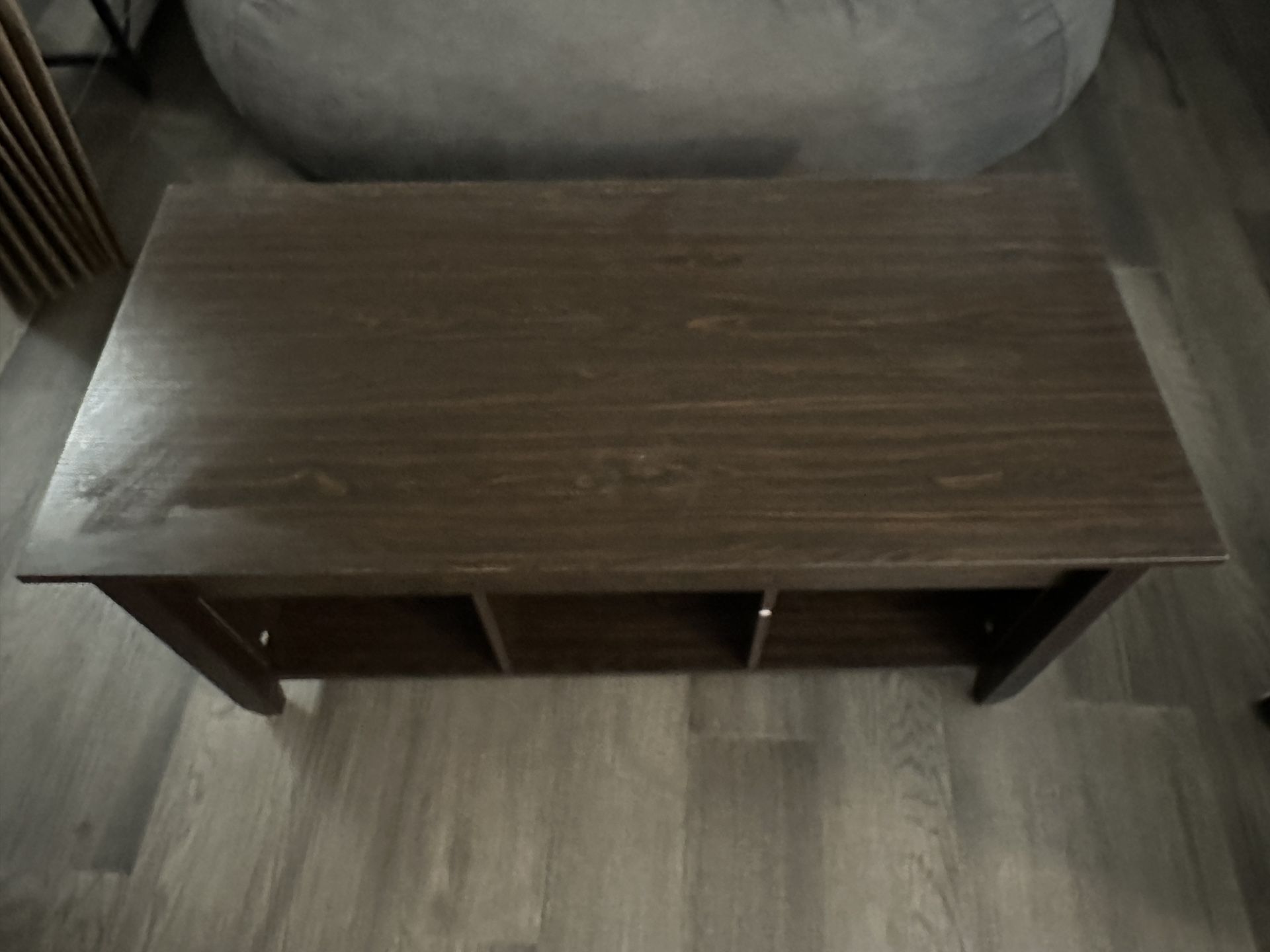 Lift Top Coffee Table with storage plus 3 compartment shelves
