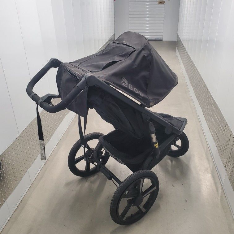 BOB ALL TERRAIN PRO JOGGING STROLLER - BLACK