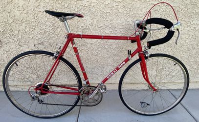 Vintage Red Sekai 2000 Super LX 10-Speed Road Bike Excellent Condition