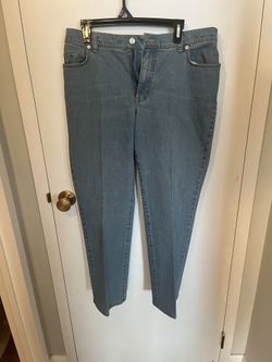 Landsend Woman’s blue jeans size 12. Mint condition.  98% cotton. Machine wash.
