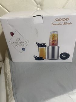 SMOOTHIE BLENDER