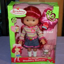 2006 Strawberry Shortcake Play Date Pals  16” Doll New Sealed Worn Box