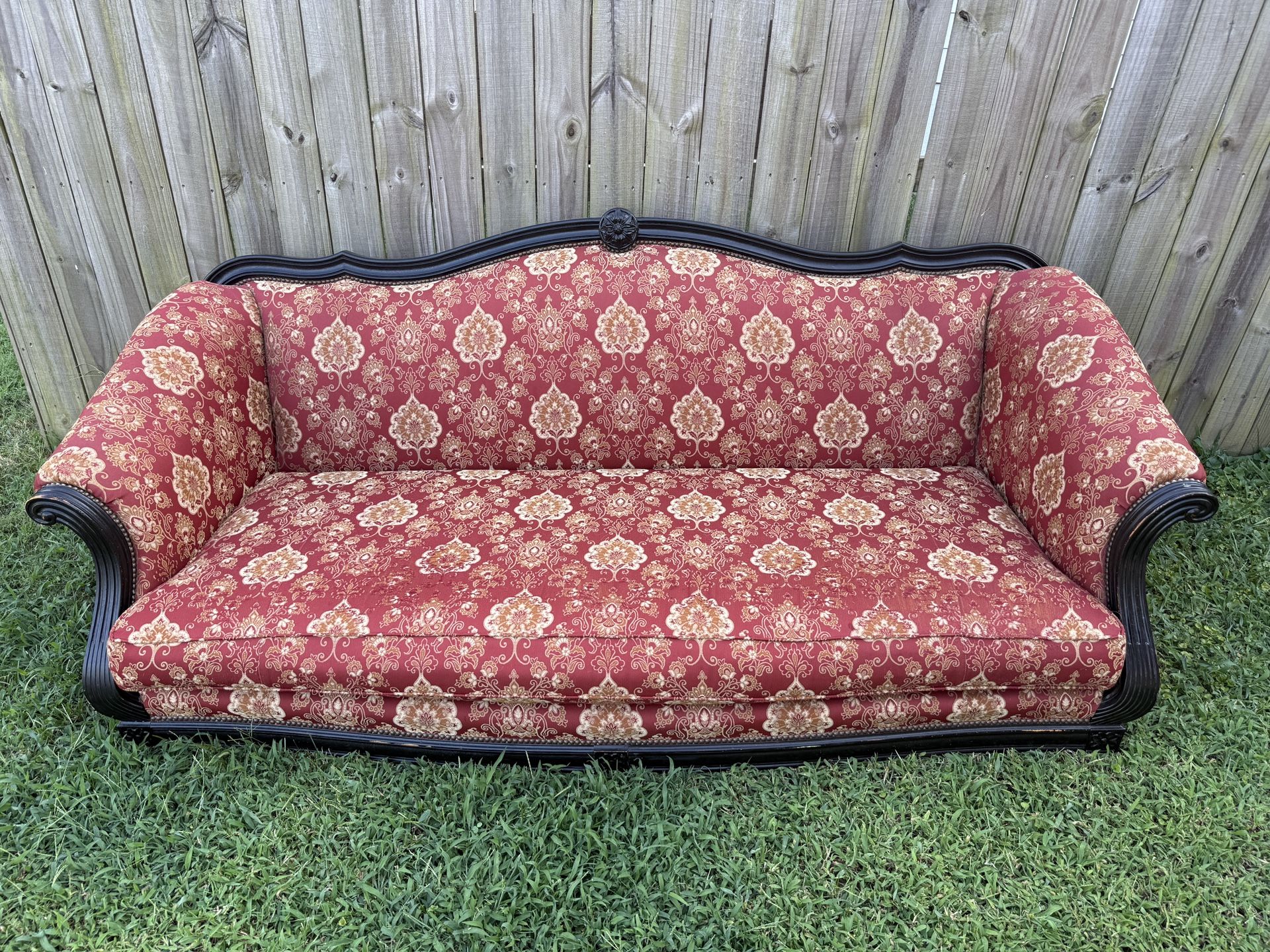 Vintage Victorian style thomasville sofa