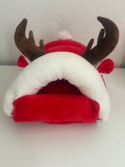 Red & White Reindeer bed