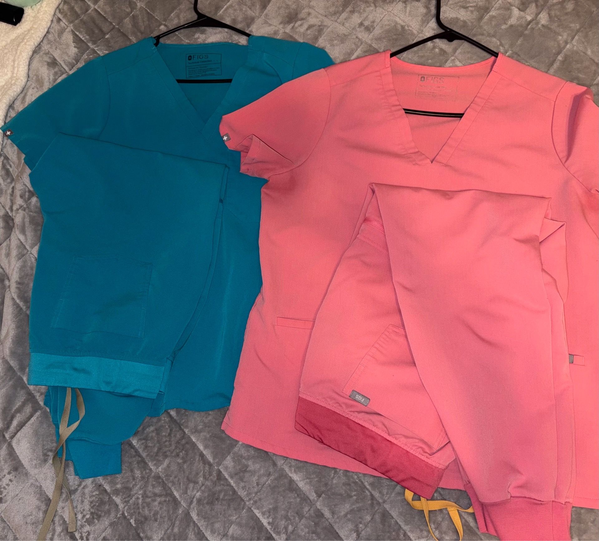 Figs Scrubs Large