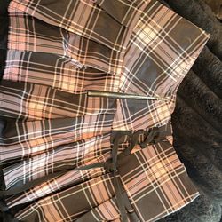 Pink And Black School Girl Skirt $50 💕🖤