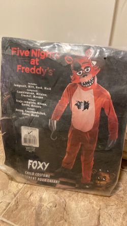 “Foxy” Five Nights’s at Freddy’s Halloween costume