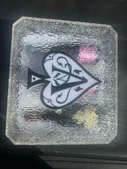 Ace of spades 3 bottle display case