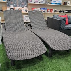 Outdoor Lounge Chair Set
