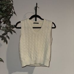 Brandy Melville Sweater Vest (size:Small)