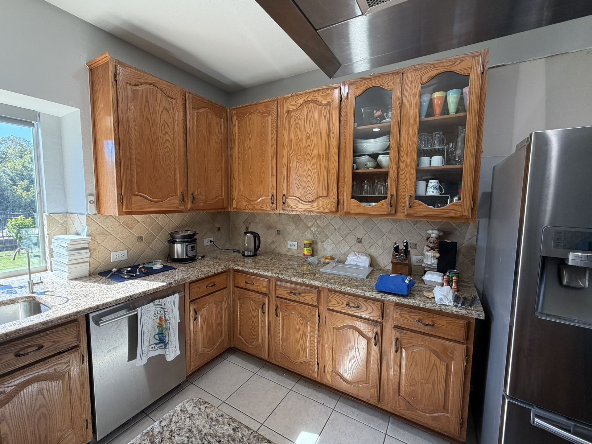 Complete Set Of High Quality Wooden Kitchen Cabinets