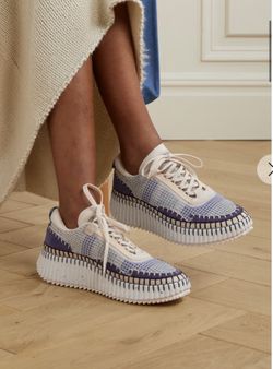 Cholé tenis shoes For sale only 350 dls soez 42