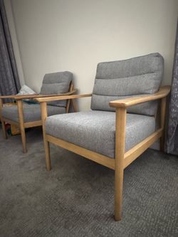 Accent Chairs