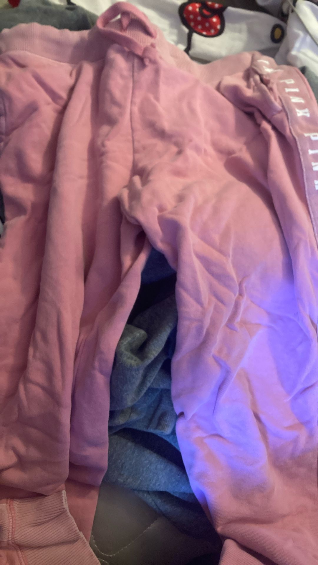 pink sweats 
