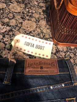 Lucky brand